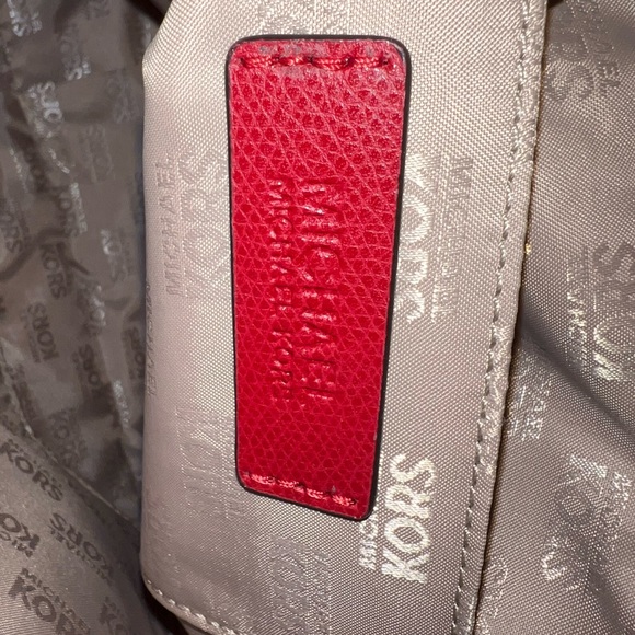 Michael Kors - Picture 5 of 5